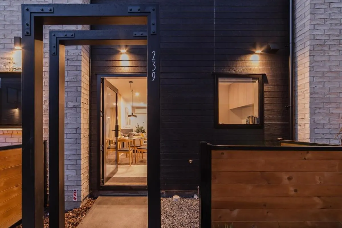 The Perfect City Nook - Designers Delight Christchurch